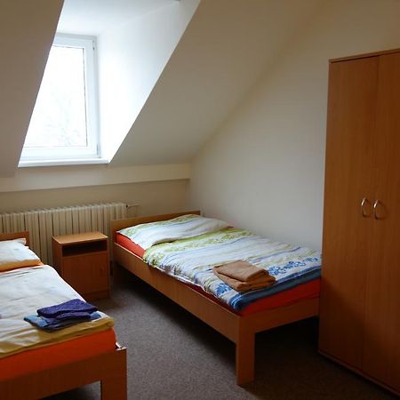 Restaurace Alvi Hotel Ostrava Kültér fotó