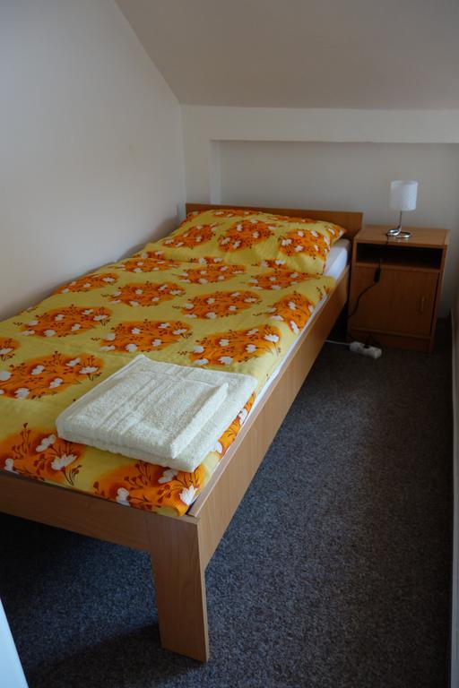 Restaurace Alvi Hotel Ostrava Kültér fotó