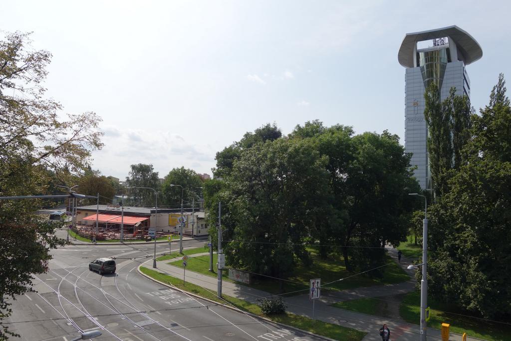 Restaurace Alvi Hotel Ostrava Kültér fotó