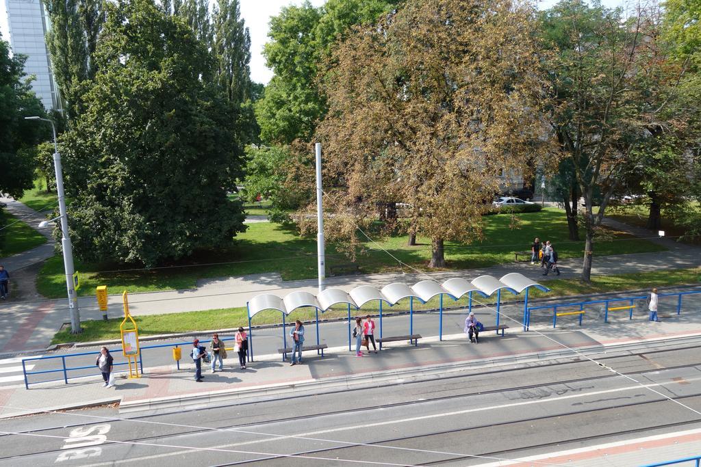 Restaurace Alvi Hotel Ostrava Kültér fotó